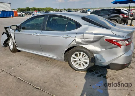 2025 Toyota Camry Xse z USA, uszkodzony, nr VIN 4T1DAACK9SU174772